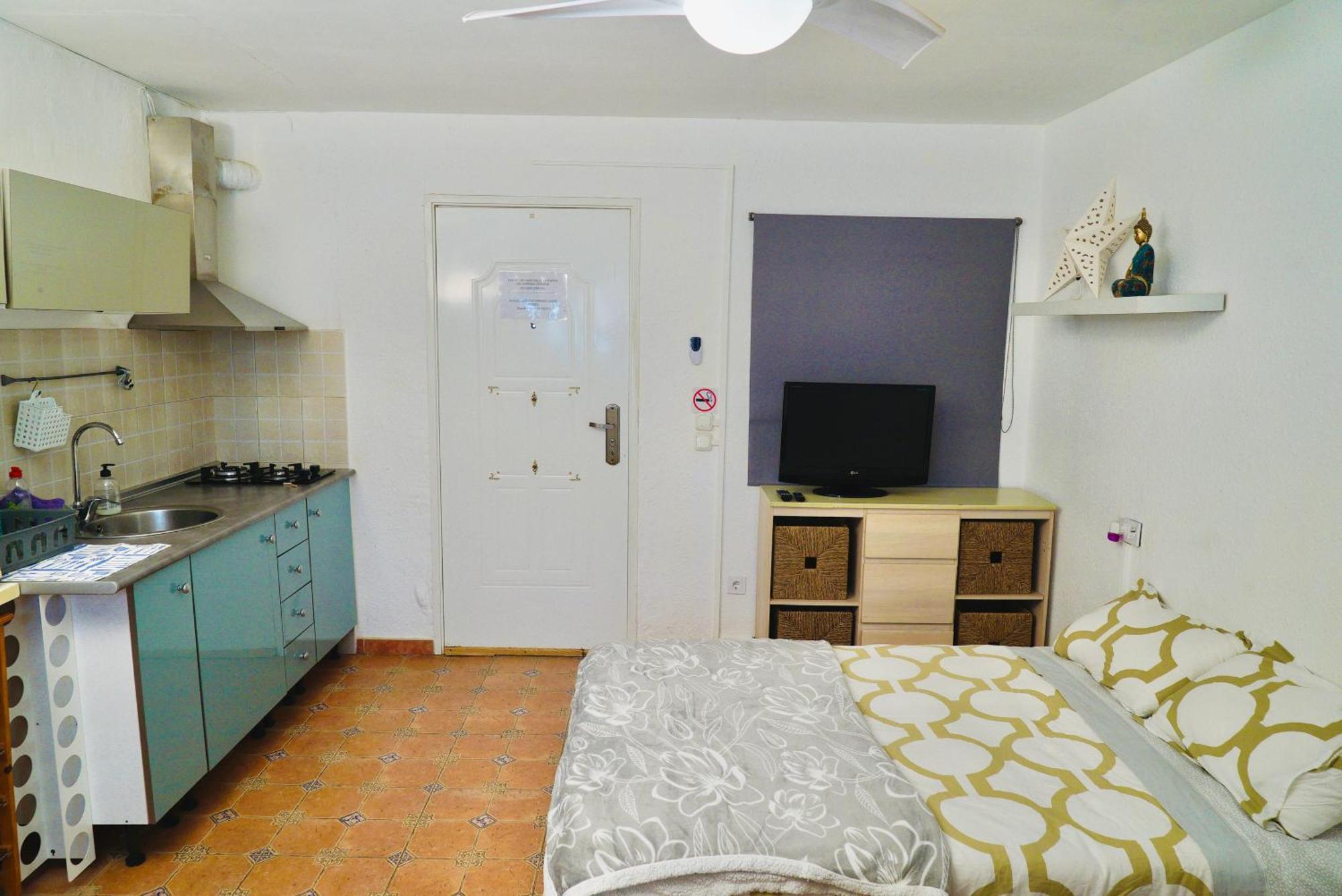 Estudio Adosado Con Jardin Y Parking Privado Аликанте Экстерьер фото